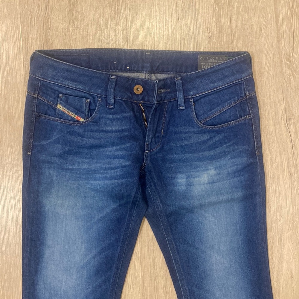 Diesel jeans. Low waist, skinny & straight leg. In excellent shape, hardly worn.